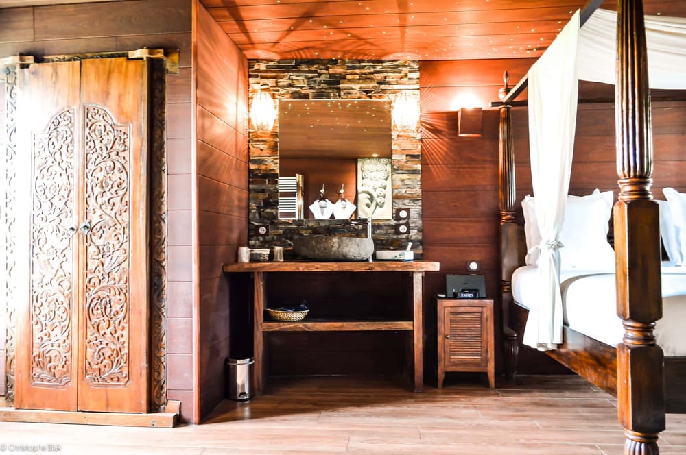 Une suite avec jacuzzi de la maison
